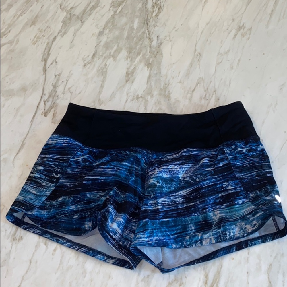Lululemon Speed Up Short Size 4 *Long 4”
